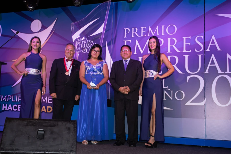 nosotros-premio2